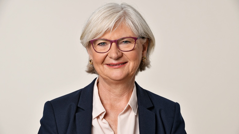 Dr. Katharina Bischof